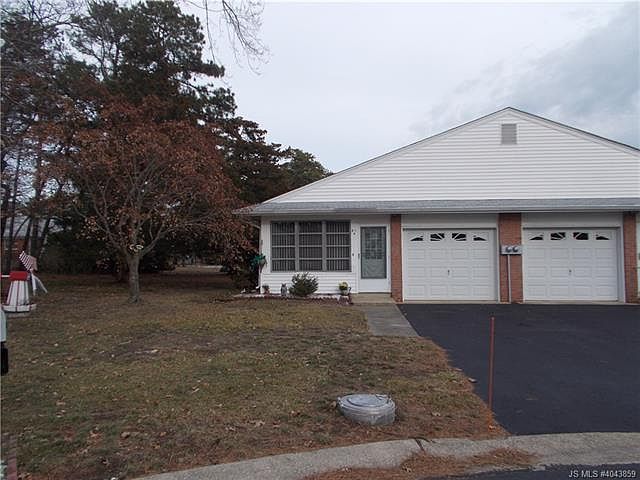 1st image of 61A Kennedy Dr