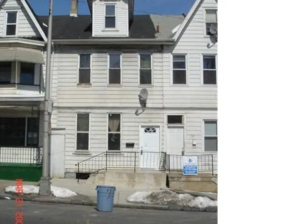 739 Northampton St, Easton, PA 18042