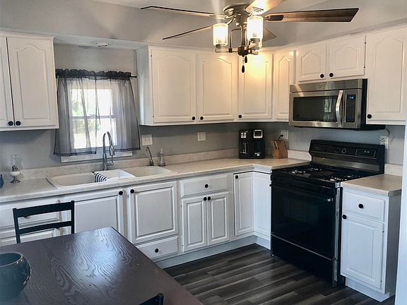 3rd image of 4432 Mila Ave