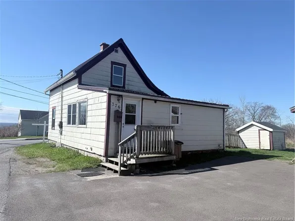 376 Demille St, Saint John, NB E2M 2V7
