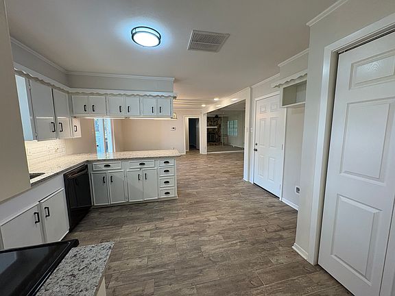4th image of 1609 N 25th St