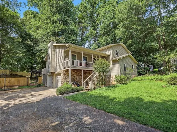 917 Andover Ct, Woodstock, GA 30188
