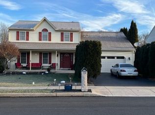 4421 Green Tree Rd, Reading, PA 19606