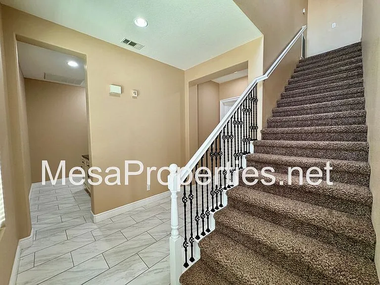 28610 Strauss Ln — Photo 29