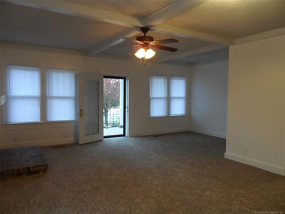 2nd image of 412 W Adams Ave