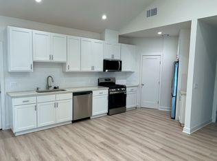 1222 N Frederic St #1220, Burbank, CA 91505
