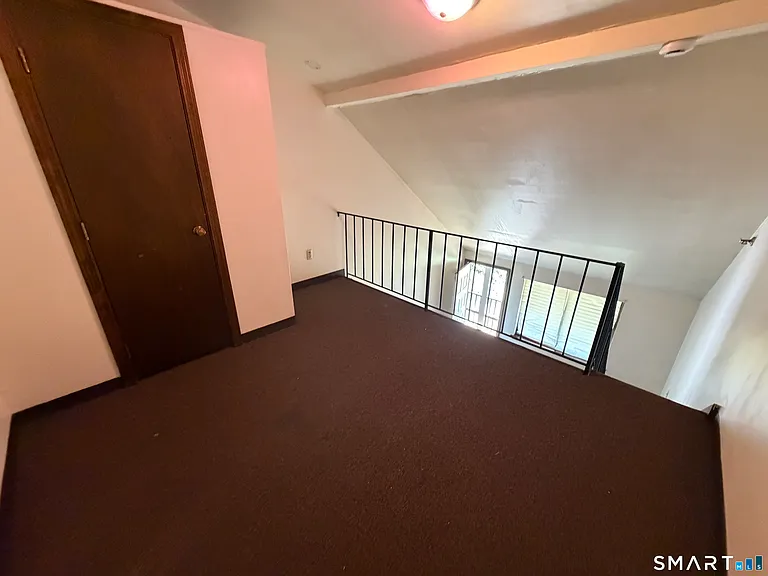 371 Woodford Ave — Photo 8