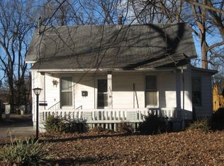724 E Park St, Du Quoin, IL 62832