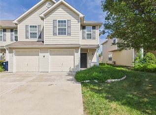 9337 N Main St, Kansas City, MO 64155