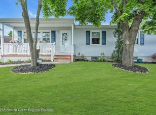 293 Newark Dr, Brick, NJ 08724