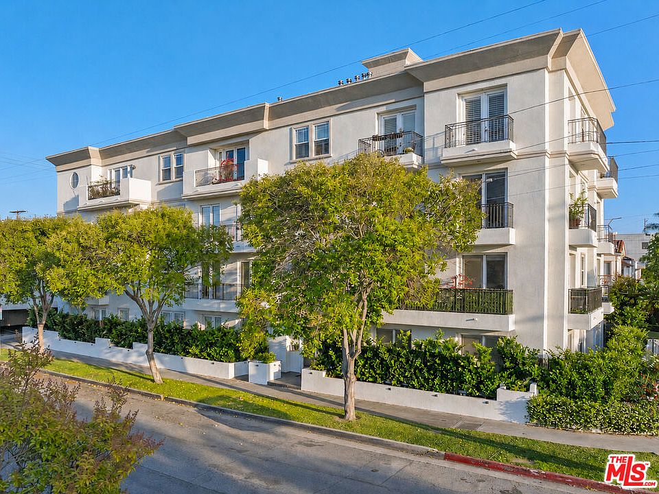1st image of 1100 S Clark Dr APT 203