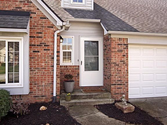 2nd image of 1813 Park North Ln