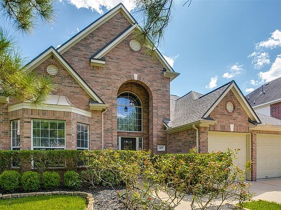 3rd image of 24019 Bonnamere Ln