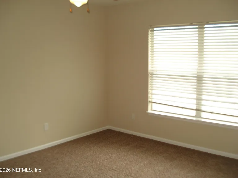 684 Sid Dr — Photo 15