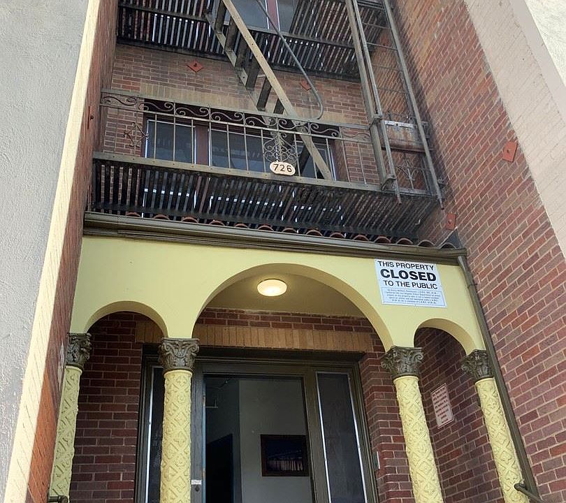 1st image of 726 N Gramercy Pl APT 304
