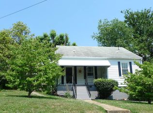 6806 Pulaski Ave, Radford, VA 24141
