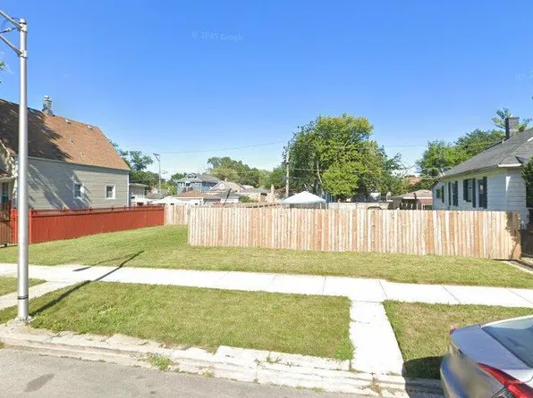 7211 S Honore St, Chicago, IL 60636
