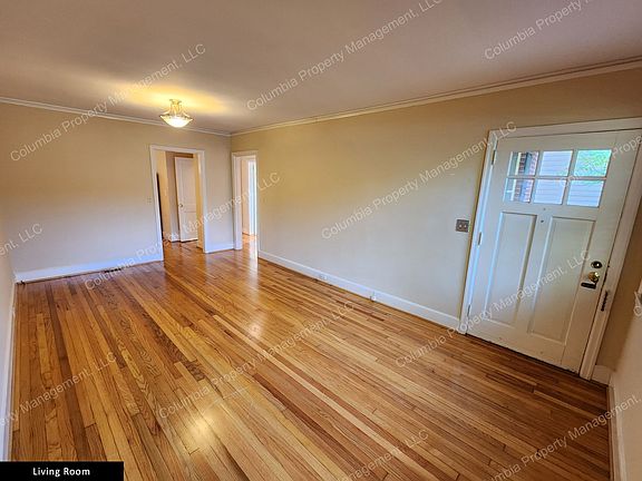2nd image of 4019 Cassina Rd