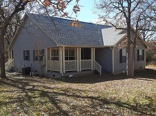 1015 Hickey Ct, Granbury, TX 76049