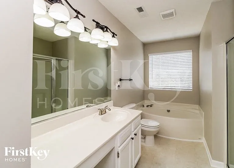 6063 Parkside Cir — Photo 9