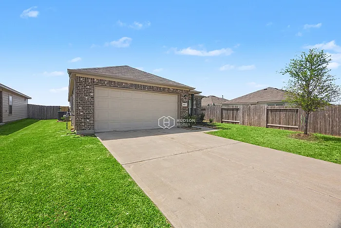 Building Photo - 21027 Twining Rose Ln