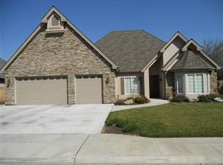 2563 Austin Ave, Clovis, CA 93611