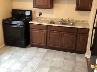 5137 N Hopkins St, Milwaukee, WI 53209