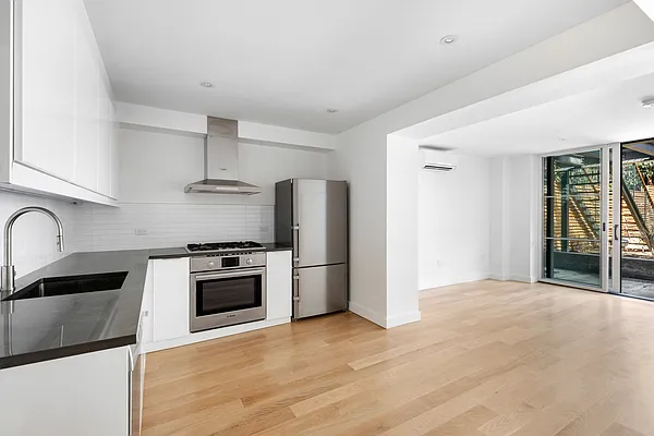 Rented by Compass | media 6