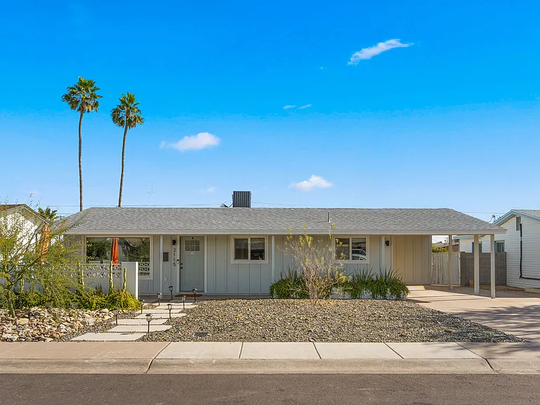 2115 N Normal Ave — Photo 36
