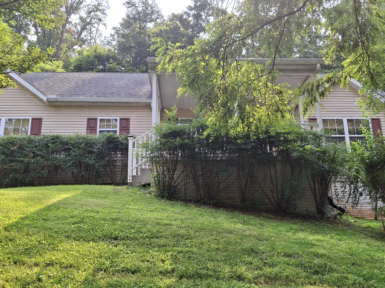 Weverton Rd, Knoxville — Photo 2