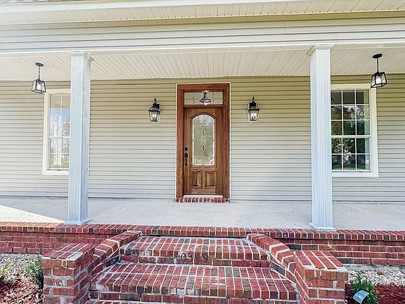 4th image of 40349 Old Hickory Ave