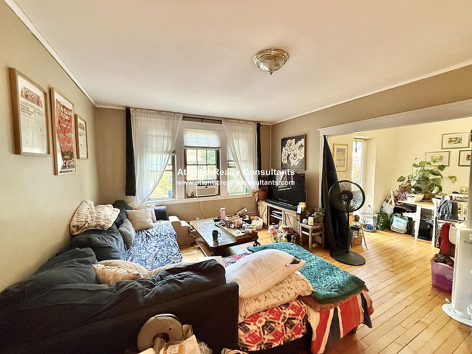 1st image of 100 Madison Ave APT 7