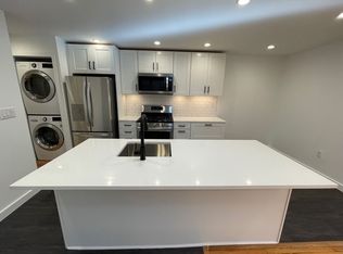 322 E 7th St #1, Brooklyn, NY 11218