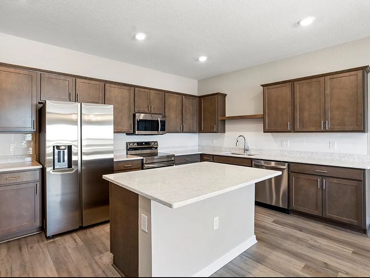5811 Millhouse Way — Photo 4