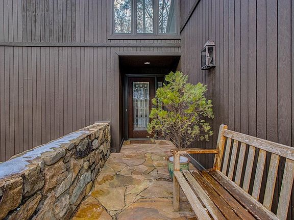 4th image of 5021 Crossbow Cir