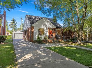 6879 N Lafayette St, Dearborn Heights, MI 48127