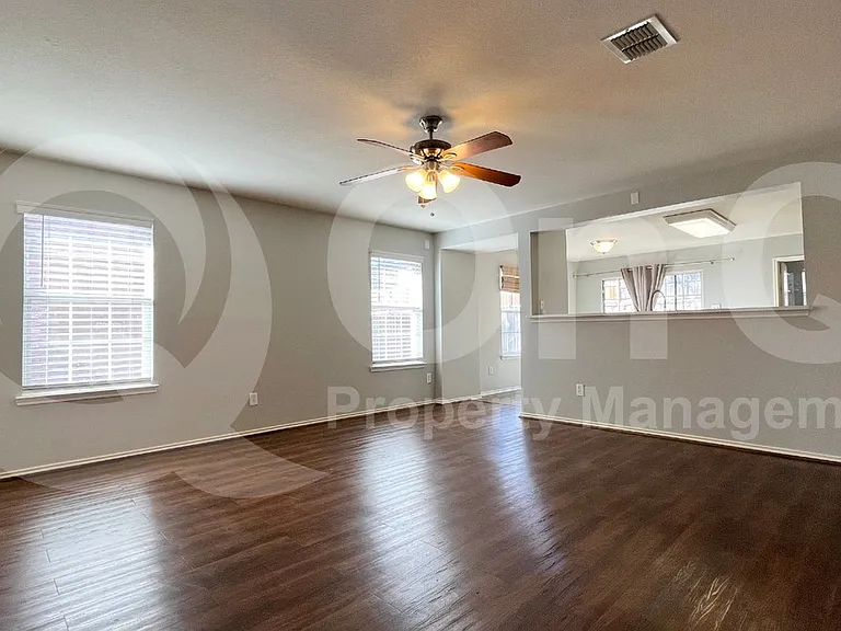 2312 Gabriel Dr — Photo 7