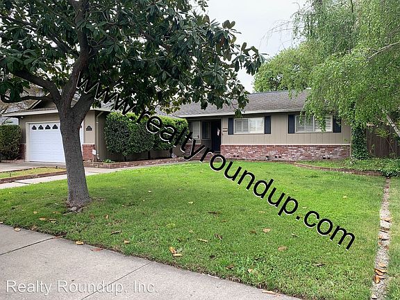 2nd image of 3078 Beaufort Ave