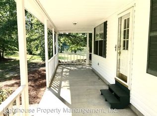 35 Ancient Oaks Ln, Newnan, GA 30263