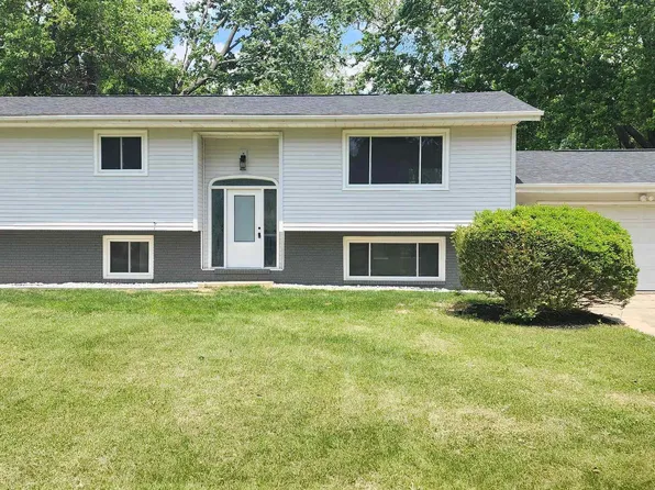 21 Charlene Ln, Springfield, IL 62711