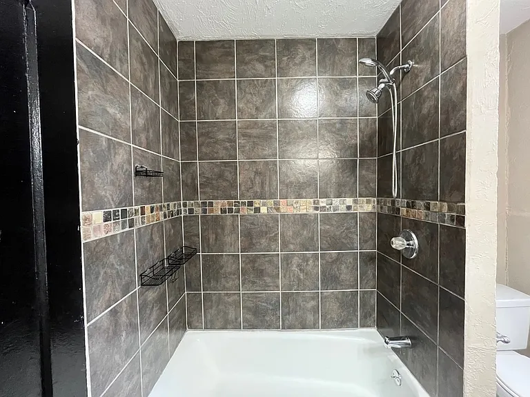 500 N Negley Ave #8 — Photo 14