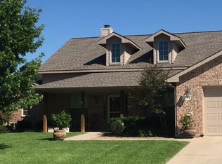 218 Southpeak Ln, Ponder, TX 76259