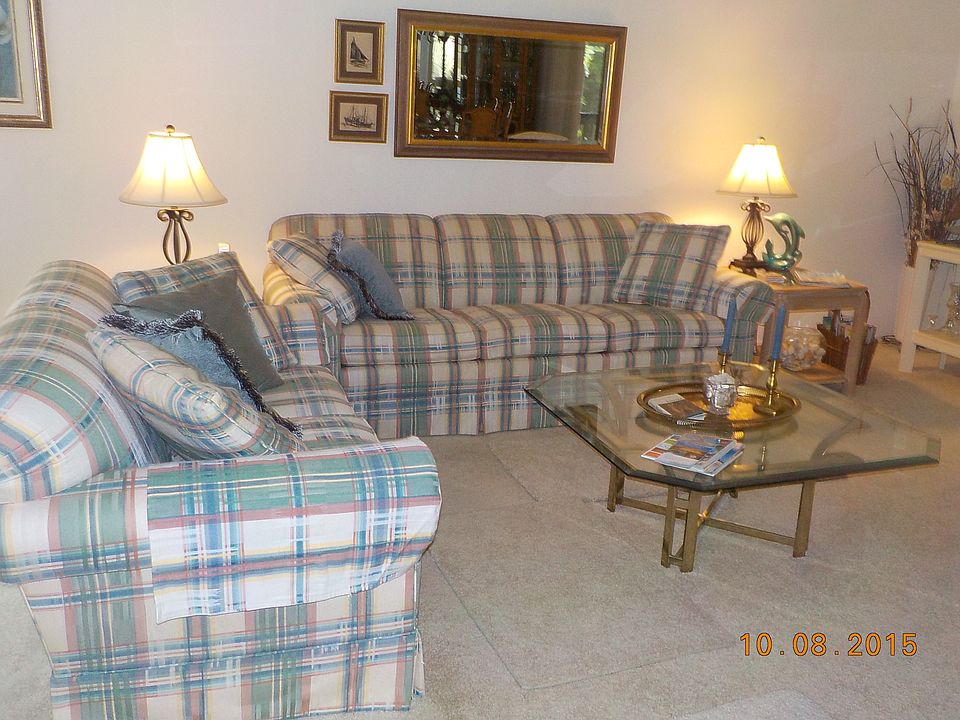 1st image of 227 Woodland Dr