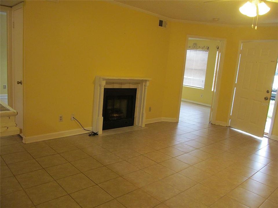 Lakewood Park Condominiums 345 Forestway Cir Altamonte Springs, FL