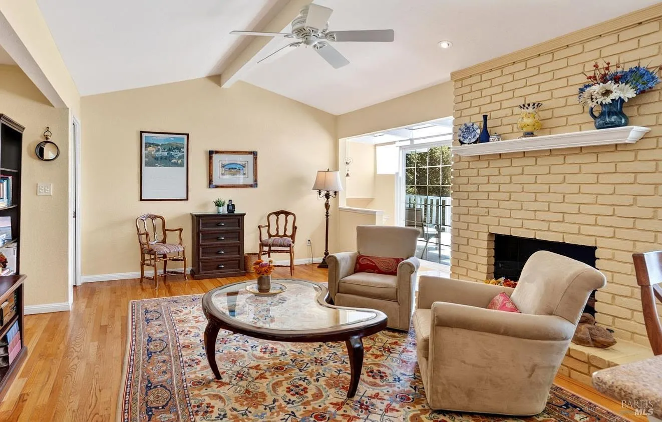 4751 Wildwood Lane - Photo 12