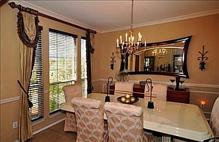 3rd image of 4 Parkview Ct