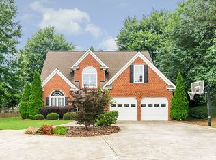410 Tramore Ct, Roswell, GA 30075