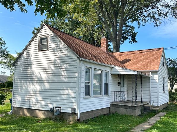 Houses For Rent in Eastlake OH - 8 Homes | Zillow