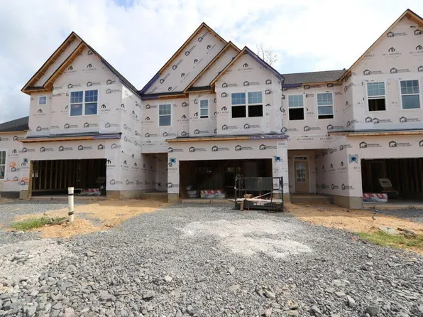 3103 Mission Olive Pl, New Hill, NC 27562