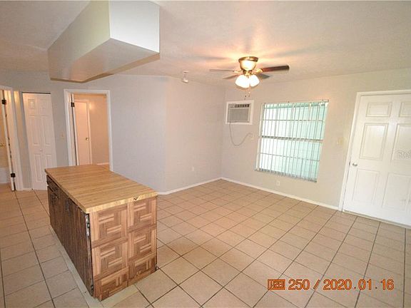 4th image of 6921 N Himes Ave APT 3